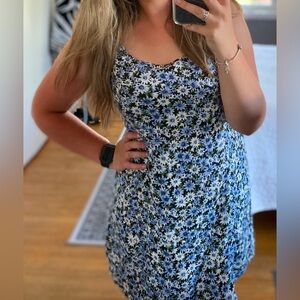 American Eagle Floral Dress